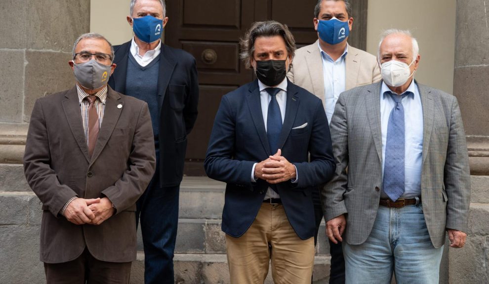 Reunión miembros del Consejo Social de la ULPGC con el Presidente del Parlamento de Canarias | Foto: PARLAMENTO DE CANARIAS