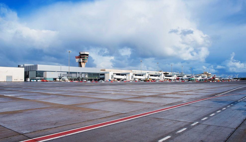 Pista del aeropuerto de Gando | AENA