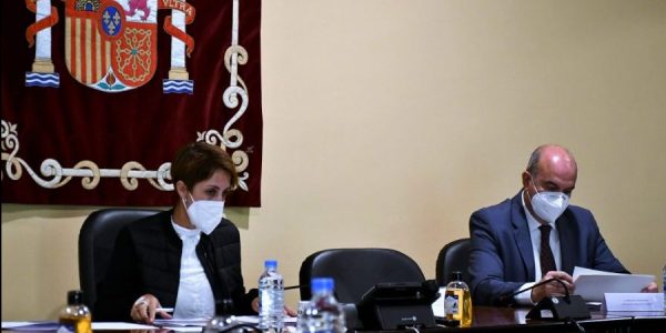 Onalia Bueno y Anselmo Pestana en la junta local de seguridad | AYUNTAMIENTO DE MOGÁN