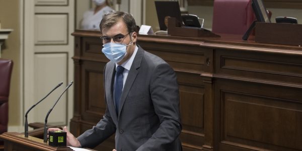 Fernando Enseñat en el Parlamento de Canarias | PARTIDO POPULAR DE CANARIAS