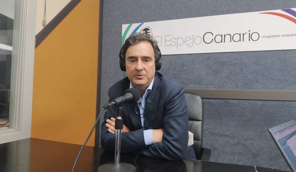 Pablo Casado en los estudios del El Espejo Canario