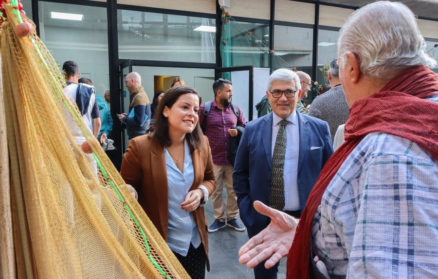 Yaiza Castilla y Ciprián Rivas en la apertura del Foro de Turismo Marinero | Foto: Gobierno de Canarias