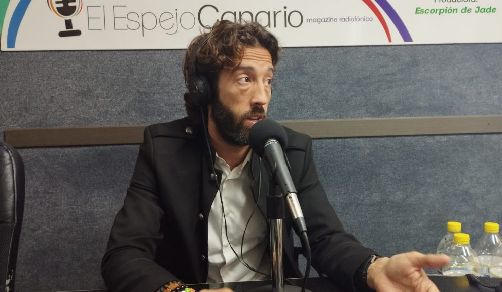 El magistrado Javier Ercilla en los estudios de El Espejo Canario