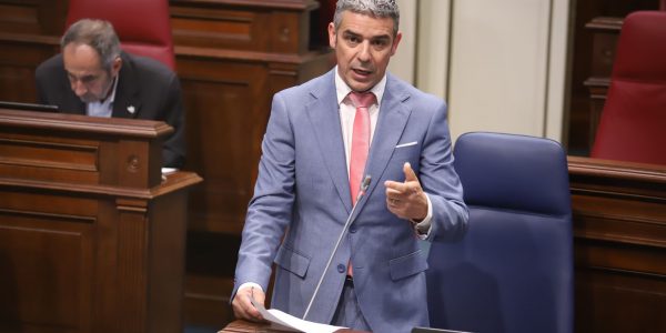 Narvay Quintero en una sesión parlamentaria | Foto: Gobierno de Canarias