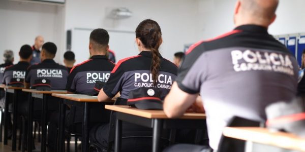 Reunión de la Unidad de Intervención del Cuerpo General de la Policía Canaria | Foto: Gobierno de Canarias