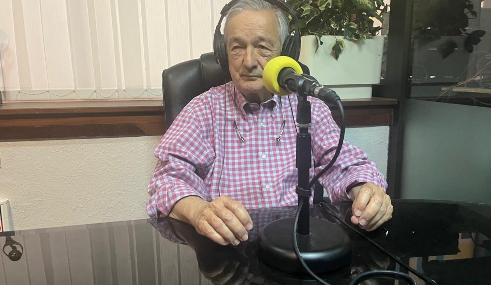 Basilio Valladares en los estudios de El Espejo Canario