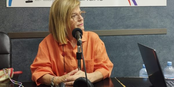 Inmaculada Medina en los estudios de El Espejo Canario