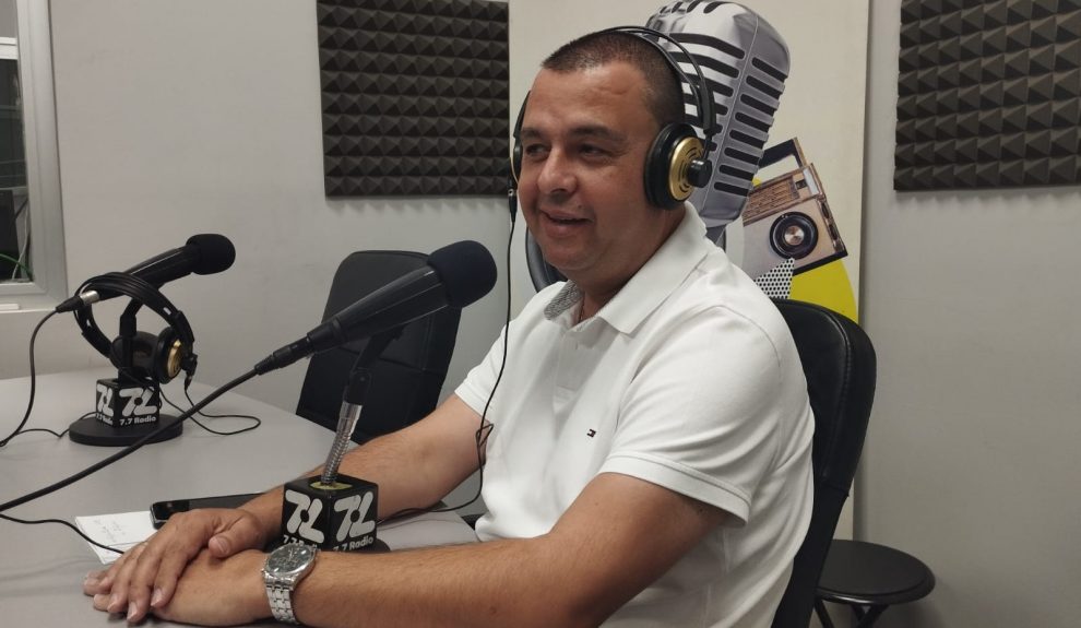 Pedro Rodríguez Pérez en los estudios de El Espejo Canario