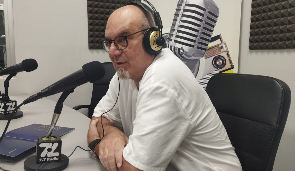 Miguel Ángel Rodríguez en los estudios de El Espejo Canario