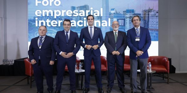 Gustavo González de Vega en la 51 Asamblea de AICO | Foto: Gobierno de Canarias