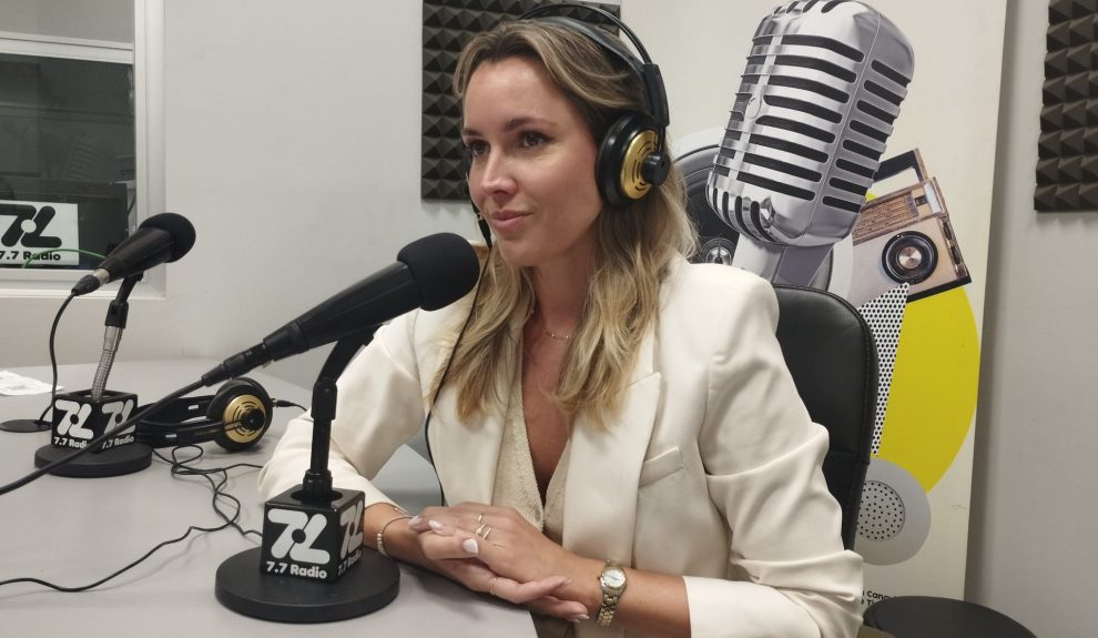 María Fernández en los estudios de El Espejo Canario