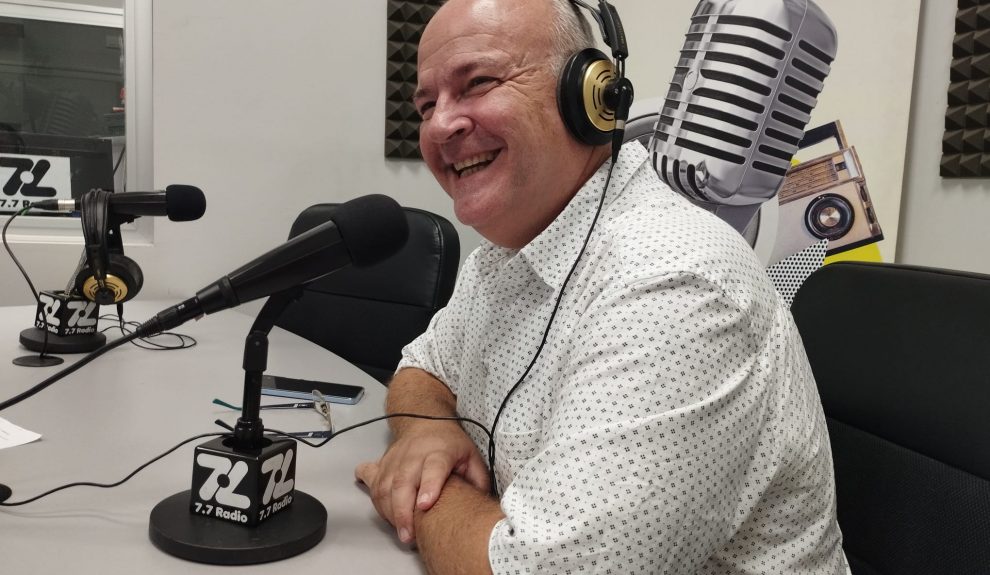 Matías Alonso en los estudios de El espejo Canario