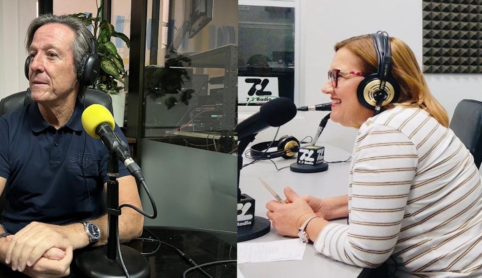 Julián Fariña y María Isabel Pérez en los estudios de El Espejo Canario