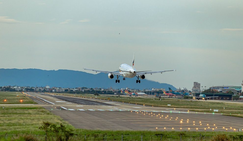 Aterrizaje de un avión | Foto: Pixabay